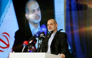 در همایش روز ملی شوراها مطرح شد؛ وزیر کشور: شوراها برای تحقق راهبرد چهارگانه رهبر انقلاب درباره انتخابات تلاش کنند