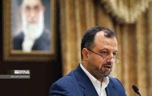 خاندوزی: دولت با کنترل بودجه از ظرفیت بورس کمتر استفاده کرد خاندوزی: دولت با کنترل بودجه از ظرفیت بورس کمتر استفاده کرد