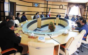 کارکنان بازرسی استان دلسوزانه در حال خدمت هستند