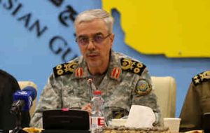 سرلشکر باقری با سلطان عمان دیدار کرد سرلشکر باقری با سلطان عمان دیدار کرد