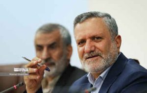 وزیر تعاون: تولید داخل باید رقابتپذیر باشد/ کارفرمایان به معیشت کارگران توجه کنند وزیر تعاون: تولید داخل باید رقابتپذیر باشد/ کارفرمایان به معیشت کارگران توجه کنند