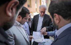 حضور میدانی و رسیدگی فوری مدیرعامل بانک مسکن به مشکلات پروژه سبحان قرچک