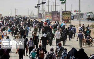 اندک اندک جمع مستان می رسند