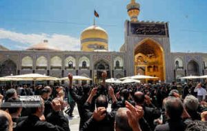 هبوط فرشتگان از آسمان به سرزمین مشهد الرضا(ع) هبوط فرشتگان از آسمان به سرزمین مشهد الرضا(ع)