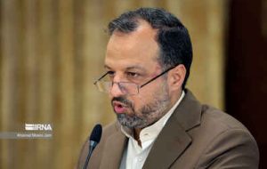 خاندوزی: تسهیلات تکلیفی از سقف ترازنامه بانکها خارج شود خاندوزی: تسهیلات تکلیفی از سقف ترازنامه بانکها خارج شود