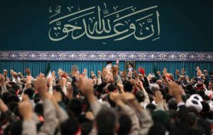 در دیدار هزاران نفر از بسیجیان؛ رهبر انقلاب: بسیج برای خدمت به همه است/ مقاومت و تسلیم، دوگانه جدید در منطقه در دیدار هزاران نفر از بسیجیان؛ رهبر انقلاب: بسیج برای خدمت به همه است/ مقاومت و تسلیم، دوگانه جدید در منطقه