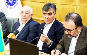 فرزین: پیمان پولی ایران و روسیه در فصل آتی سال میلادی منعقد می‌شود