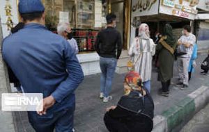 کارشناس بازار ارز؛ تلاطم بازار ارز نتیجه سوءاستفاده دلالان و سفته بازان است کارشناس بازار ارز؛ تلاطم بازار ارز نتیجه سوءاستفاده دلالان و سفته بازان است