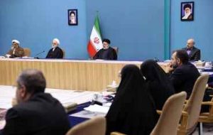 با تصمیم شورای‌ انقلاب فرهنگی؛ وزیر فرهنگ، رئیس شورای هنر شد