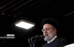 آیت‌الله رییسی: جزایر سه‌گانه جزء جدایی ناپذیر ایران هستند/حضور بیگانگان در منطقه تهدید است