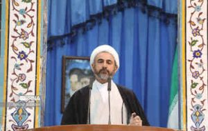 امام جمعه ایلام: دشمن با عنوان شادی، بنیان خانواده و ارزش های اسلامی را هدف قرار داده است امام جمعه ایلام: دشمن با عنوان شادی، بنیان خانواده و ارزش های اسلامی را هدف قرار داده است