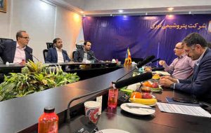 مدیرعامل بانک در دیدار با مدیران عامل پتروشیمی ها: توسعه همکاریها با پتروشیمیها رویکرد اصلی بانک صادرات ایران در دوره تحول است مدیرعامل بانک در دیدار با مدیران عامل پتروشیمی ها: توسعه همکاریها با پتروشیمیها رویکرد اصلی بانک صادرات ایران در دوره تحول است