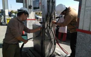 کاهش مصرف ۲۲ میلیون لیتری بنزین با توسعه CNG/ لزوم گازسوز شدن تاکسیهای اینترنتی کاهش مصرف ۲۲ میلیون لیتری بنزین با توسعه CNG/ لزوم گازسوز شدن تاکسیهای اینترنتی