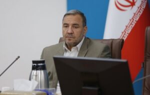 نقدی بر استاندار ایلام / جناب بهرام نیا کلاهت را بالاتر بگذار! نقدی بر استاندار ایلام / جناب بهرام نیا کلاهت را بالاتر بگذار!