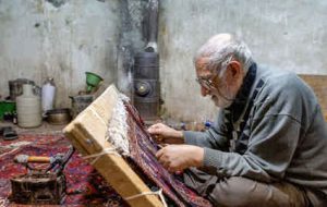 چطور یک دوره سالمندی عادی را طی کنیم؟ چطور یک دوره سالمندی عادی را طی کنیم؟