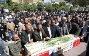 پیکر «سلام امینی» نماینده سابق ایلام تشییع شد