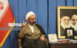 امام جمعه ایلام: اولویت مواکب اربعین ارتقای فرهنگ زیارت و معرفت‌افزایی باشد