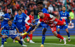 پرسپولیس و استقلال از مهرماه به ورزشگاه آزادی برمی‌گردند