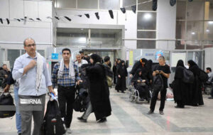 ۲۵۵ هزار زائر از مرز مهران تردد کردند ۲۵۵ هزار زائر از مرز مهران تردد کردند