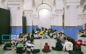 روایت نوجوانان از تجربه‌ای متفاوت در مسجد / خلوت عاشقانه نسل زد