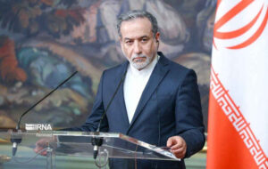 عراقچی: اروپا مرتکب یک اشتباه راهبردی بزرگ شد