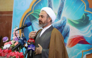 امام جمعه ایلام: ملت ایران به آرمان شهیدان باور راسخ دارد