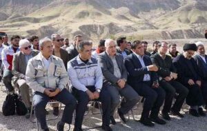 آیین کاشت نهال در بخش بولی چوار با مشارکت پتروشیمی ایلام برگزار شد آیین کاشت نهال در بخش بولی چوار با مشارکت پتروشیمی ایلام برگزار شد