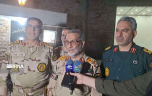 سردار رضایی: مرزهای ایران کانون پیوند و دوستی با همسایگان است سردار رضایی: مرزهای ایران کانون پیوند و دوستی با همسایگان است
