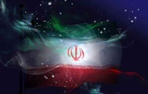 ایستادن در کنار وطن، فارغ از مرز میان «من» و «ما»