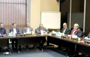مشارکت راهبردی بانک صادرات ایران در «سازندگی نوین» و «جهاد اقتصادی»؛ تأمین مالی توسعه زیرساختهای انرژی با تمرکز بر نیروگاههای تجدیدپذیر مشارکت راهبردی بانک صادرات ایران در «سازندگی نوین» و «جهاد اقتصادی»؛ تأمین مالی توسعه زیرساختهای انرژی با تمرکز بر نیروگاههای تجدیدپذیر