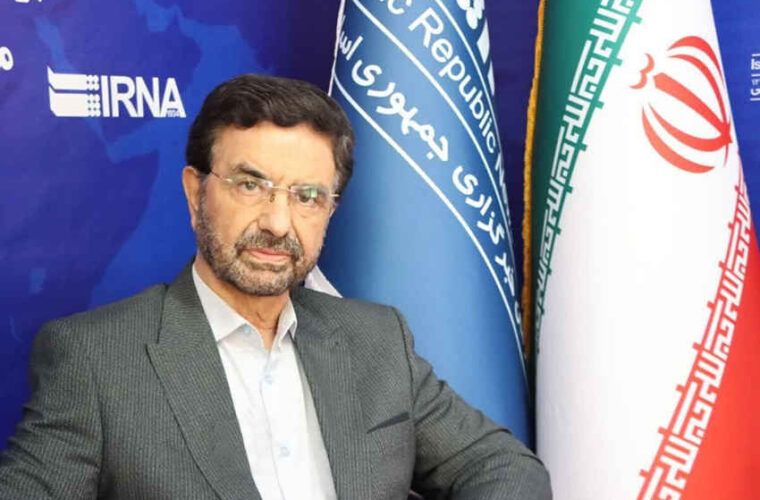 انتقاد از تضعیف تیم مذاکره‌کننده کشورمان/ هر جنگی با مذاکره تمام می‌شود