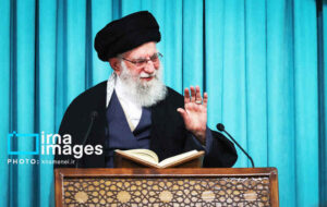 شهاب مرادی: سخنرانان و مداحان در ماه محرم به معرفی آرمان‌های رهبر شهید بپردازند+فیلم