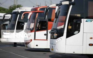 بسیج ناوگان حملونقل عمومی برای انتقال عزاداران به مراسم وداع و تشییع پیکر قائد شهید امت بسیج ناوگان حملونقل عمومی برای انتقال عزاداران به مراسم وداع و تشییع پیکر قائد شهید امت