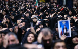 برگزاری آیین شام غریبان در جوار مقتل قائد شهید انقلاب