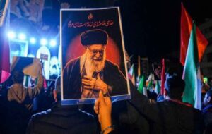 بازتاب آیین وداع با رهبر شهید در رسانه‌های عربی؛ از سیاهپوش شدن ایران تا لحظات تاریخی حساس