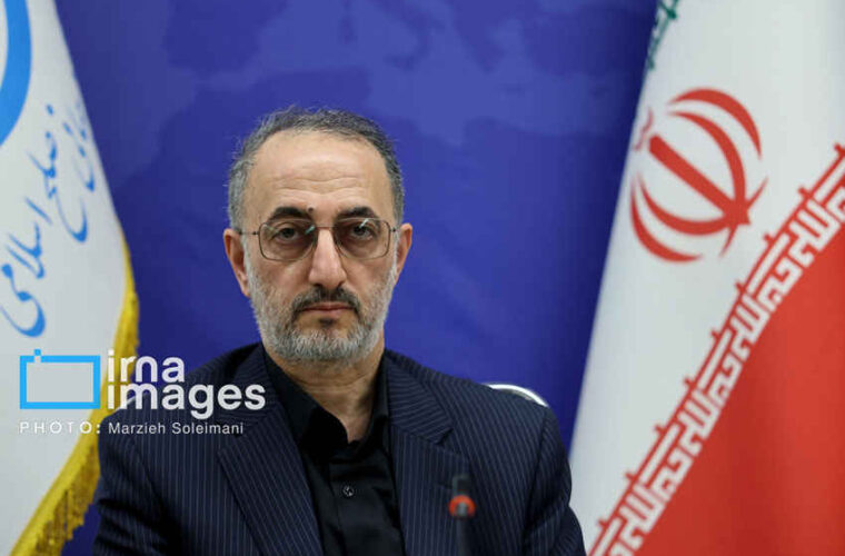 رابطه امت با آقای شهیدِ ایران بر پایه مهر، محبت و مودت بود/ضرورت قوی شدن در شرایط امروز رابطه امت با آقای شهیدِ ایران بر پایه مهر، محبت و مودت بود/ضرورت قوی شدن در شرایط امروز
