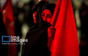 از شام انتظار تا سپیده وداع؛ جمکران در آغوش میلیونها دلداده «آقای شهید ایران» از شام انتظار تا سپیده وداع؛ جمکران در آغوش میلیونها دلداده «آقای شهید ایران»