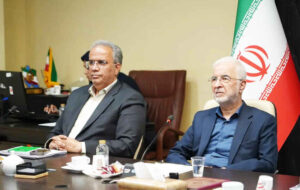 وزیر کشور: همه ظرفیتها برای حمایت از استانهای درگیر جنگ به کار گرفته شده است وزیر کشور: همه ظرفیتها برای حمایت از استانهای درگیر جنگ به کار گرفته شده است