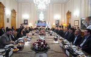 مجمع عمومی سالانه بانک ملی ایران با حضور وزیر اقتصاد برگزار شد مجمع عمومی سالانه بانک ملی ایران با حضور وزیر اقتصاد برگزار شد