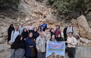 🔹️کوه‌پیمایی فرهنگی‌ ورزشی اصحاب رسانه ایلام در مسیر چشمه گردکانه  ✍️ شهریار غلامپور